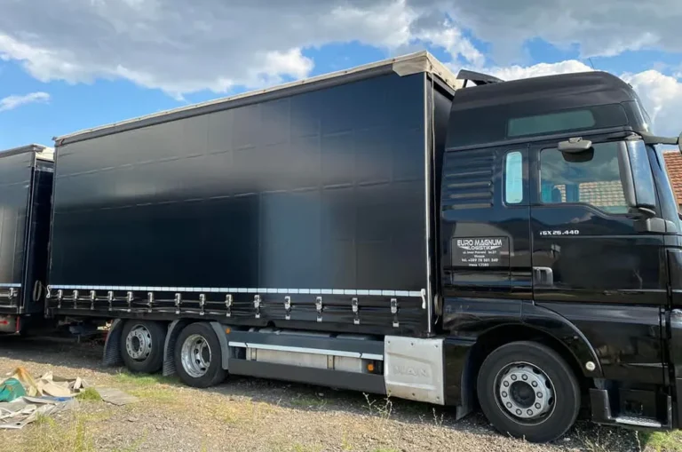 truck tarpaulin